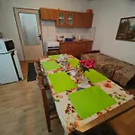 Na Obraze * Horne Prsany